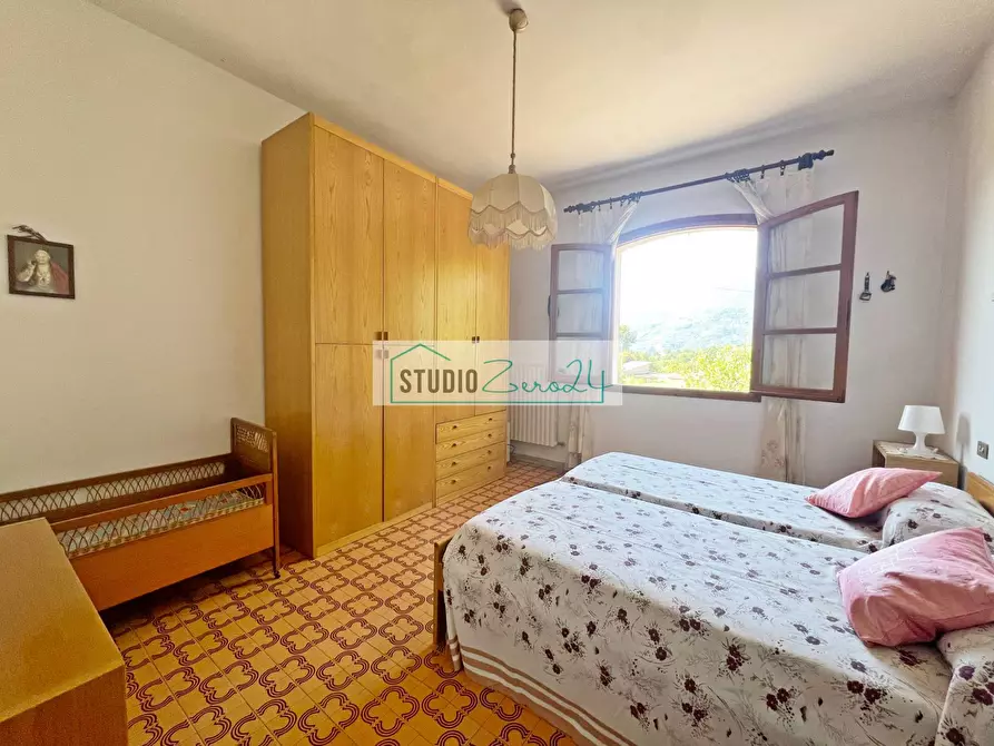 Immagine 13 di Villa in vendita  in Via Gattarella 156 a Camaiore