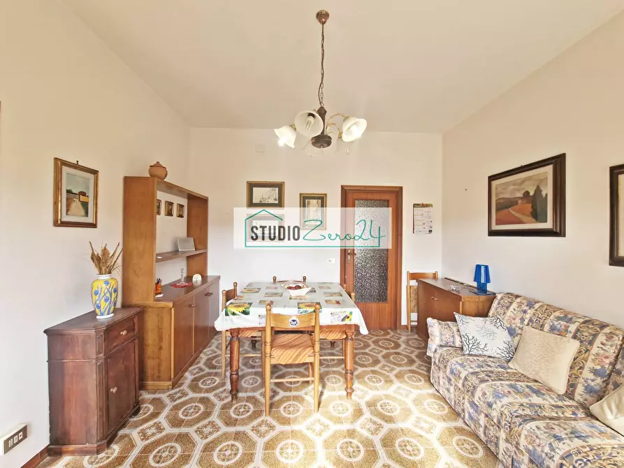 Immagine 10 di Appartamento in vendita  in Via del Secco 20 a Camaiore