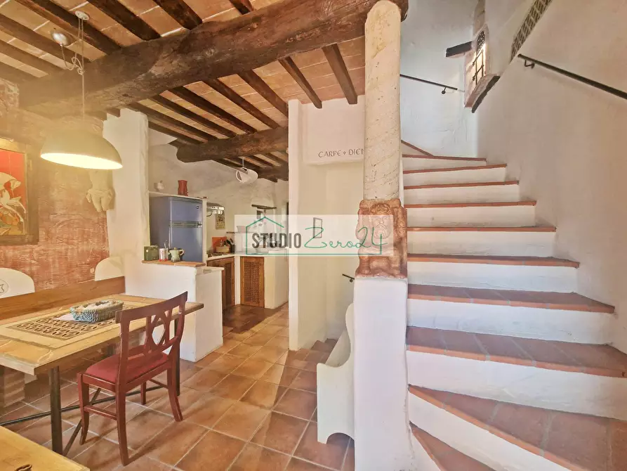 Immagine 39 di Casa semindipendente in vendita  in Via di Metato 10 a Camaiore