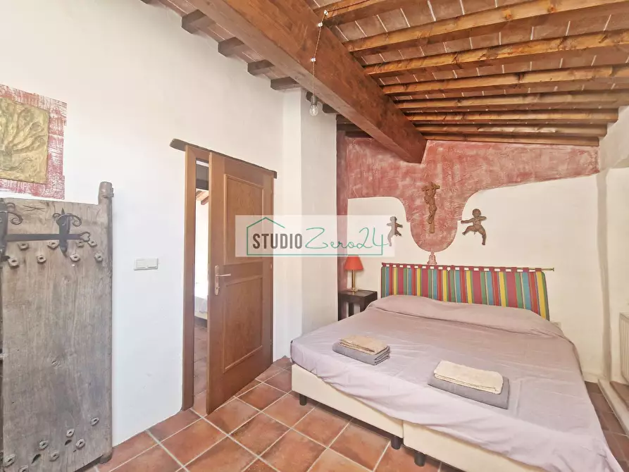 Immagine 48 di Casa semindipendente in vendita  in Via di Metato 10 a Camaiore