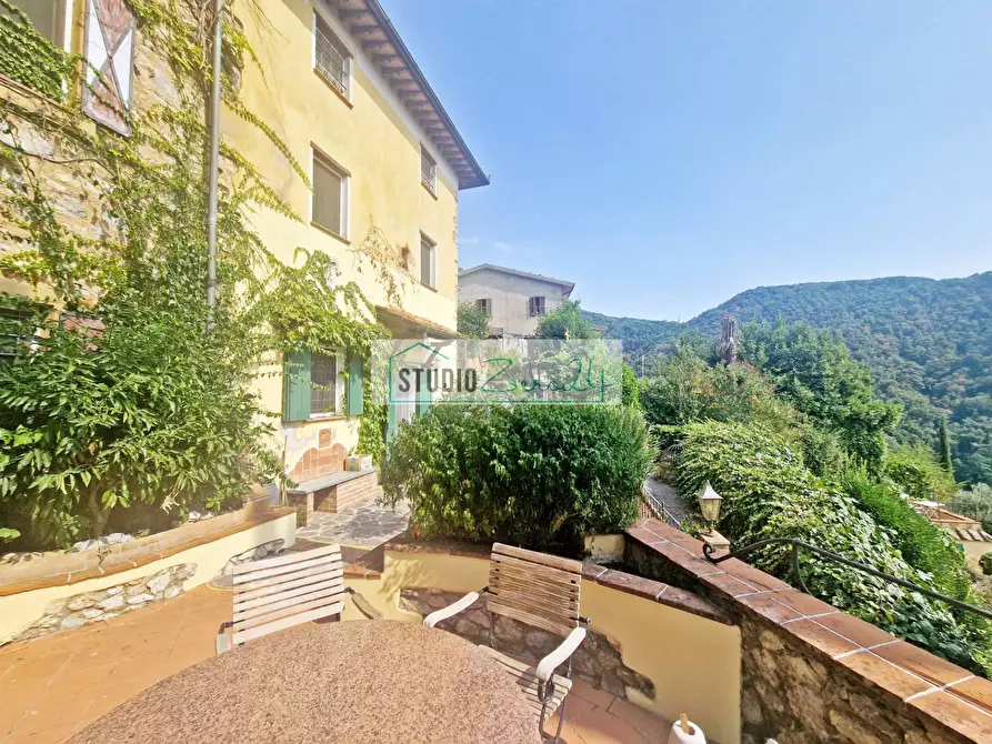 Immagine 66 di Casa semindipendente in vendita  in Via di Metato 10 a Camaiore