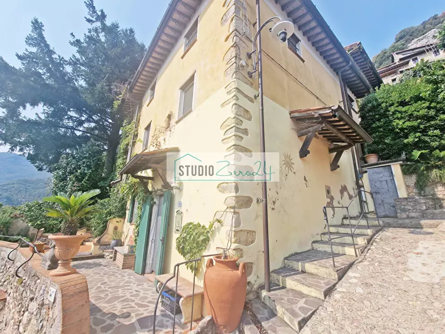 Immagine 67 di Casa semindipendente in vendita  in Via di Metato 10 a Camaiore