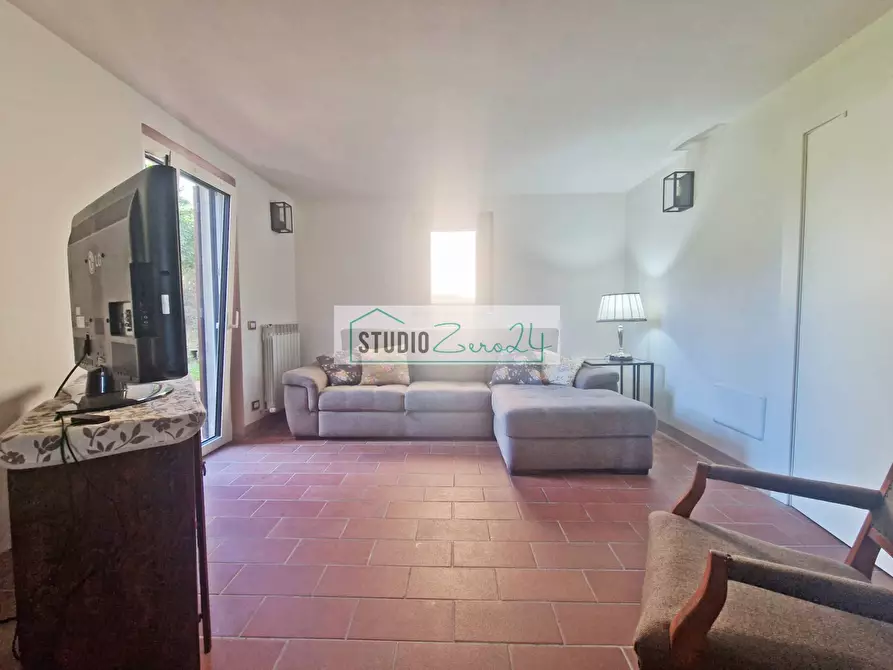 Immagine 18 di Villa in vendita  in Via Della Serra 22 a Camaiore