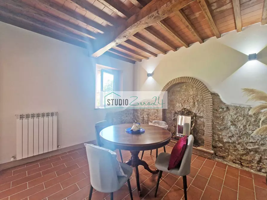 Immagine 28 di Villa in vendita  in Via Della Serra 22 a Camaiore