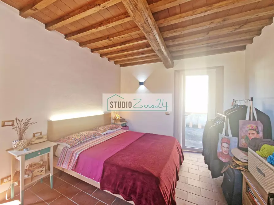 Immagine 39 di Villa in vendita  in Via Della Serra 22 a Camaiore