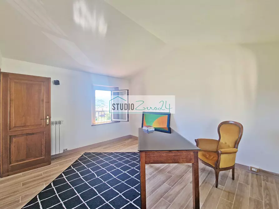 Immagine 50 di Villa in vendita  in Via Della Serra 22 a Camaiore