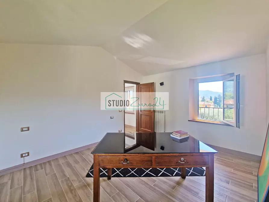 Immagine 51 di Villa in vendita  in Via Della Serra 22 a Camaiore