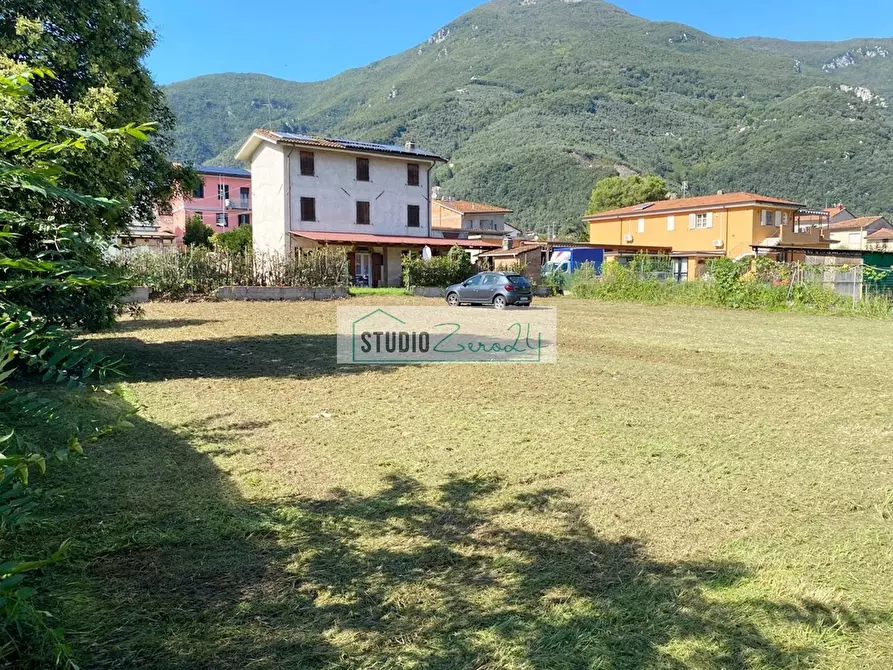 Immagine 63 di Villa in vendita  in Via Della Serra 22 a Camaiore