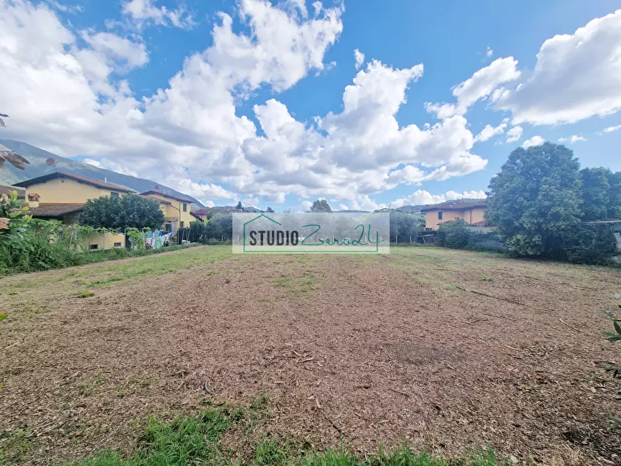 Immagine 64 di Villa in vendita  in Via Della Serra 22 a Camaiore