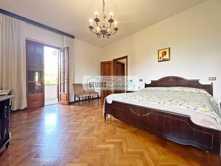 Immagine 12 di Villa in vendita  in via di rigoli a Camaiore