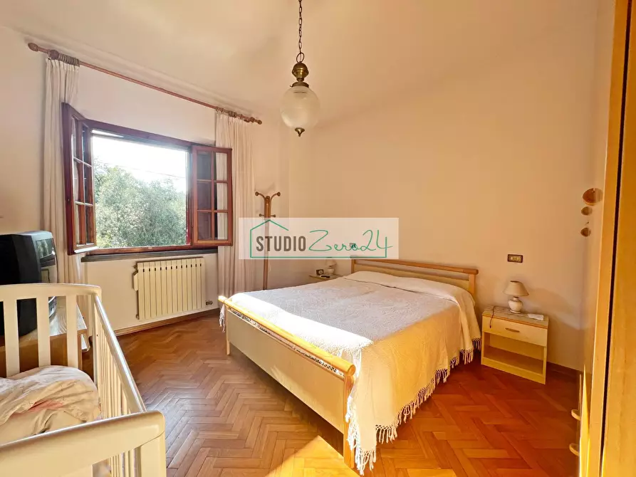 Immagine 15 di Villa in vendita  in via di rigoli a Camaiore