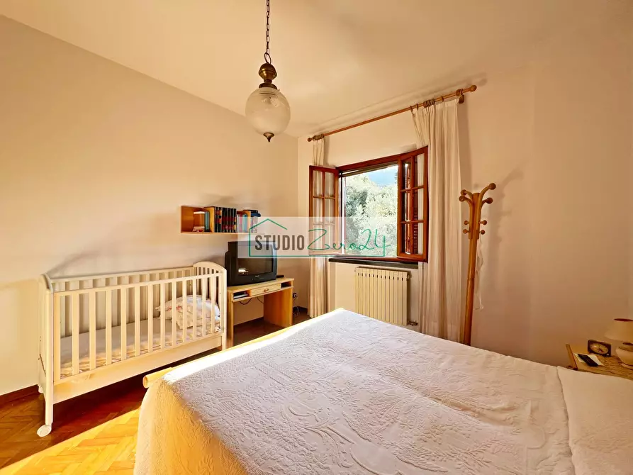 Immagine 16 di Villa in vendita  in via di rigoli a Camaiore