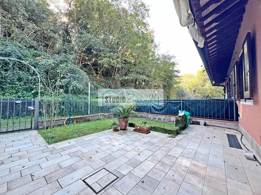 Immagine 17 di Villetta a schiera in vendita  in via di mezzo a Camaiore