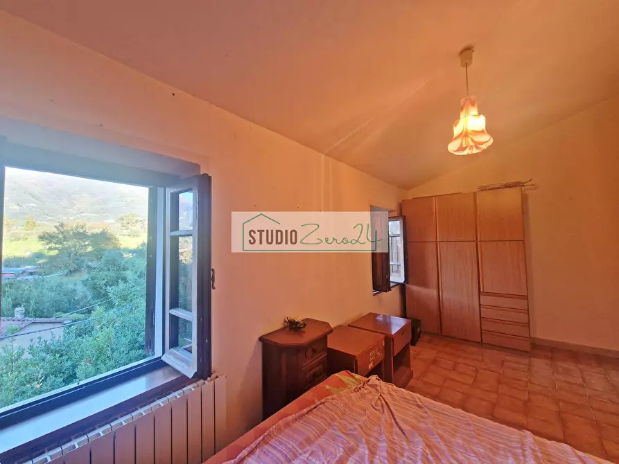 Immagine 16 di Casa semindipendente in vendita  in via xxv aprile a Camaiore