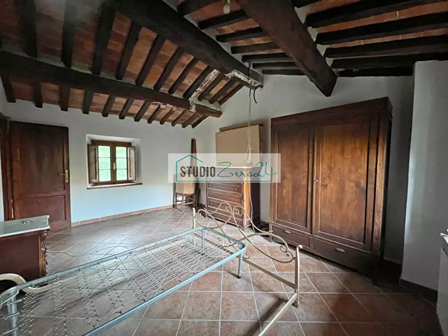 Immagine 25 di Casa semindipendente in vendita  in via xxv aprile a Camaiore