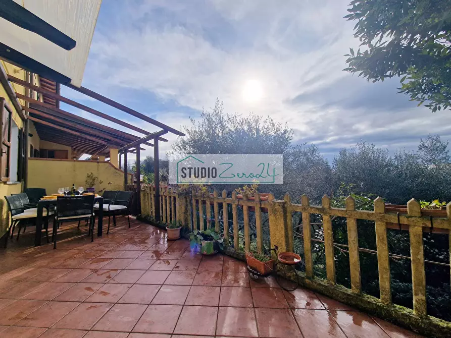 Immagine 6 di Casa semindipendente in vendita  a Camaiore