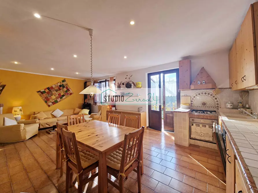 Immagine 25 di Casa semindipendente in vendita  a Camaiore