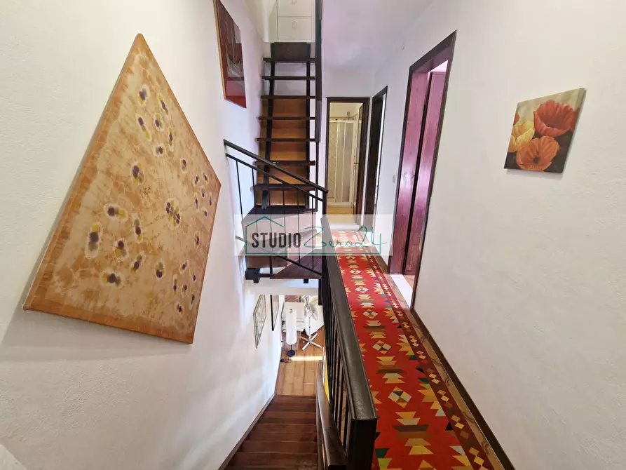 Immagine 27 di Casa semindipendente in vendita  a Camaiore