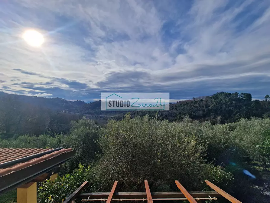 Immagine 32 di Casa semindipendente in vendita  a Camaiore