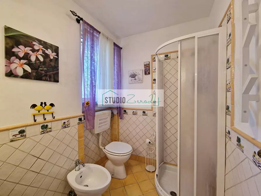 Immagine 40 di Casa semindipendente in vendita  a Camaiore