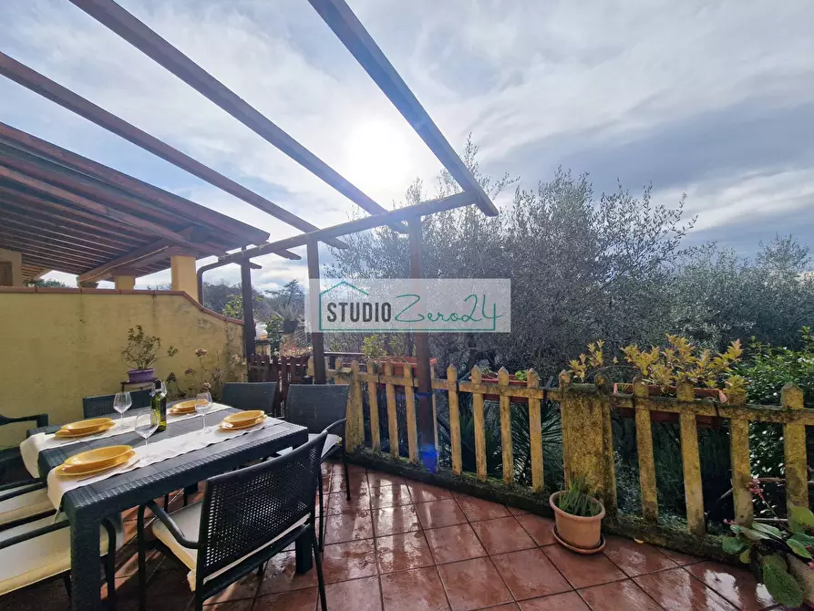 Immagine 47 di Casa semindipendente in vendita  a Camaiore