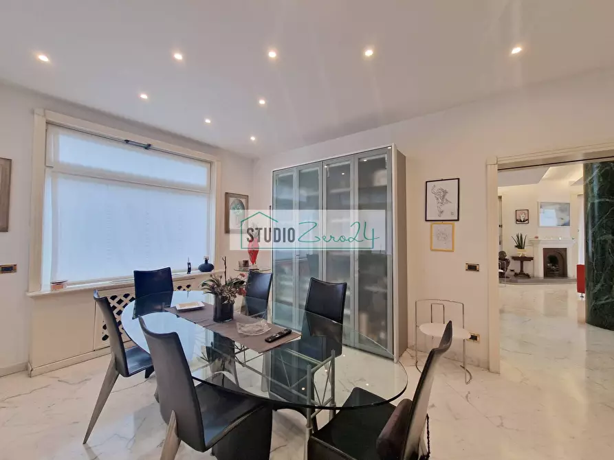 Immagine 33 di Villa in vendita  in Via garibaldi a Camaiore