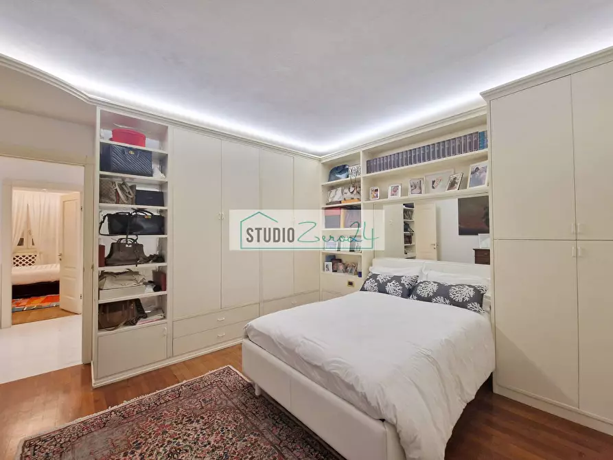 Immagine 49 di Villa in vendita  in Via garibaldi a Camaiore