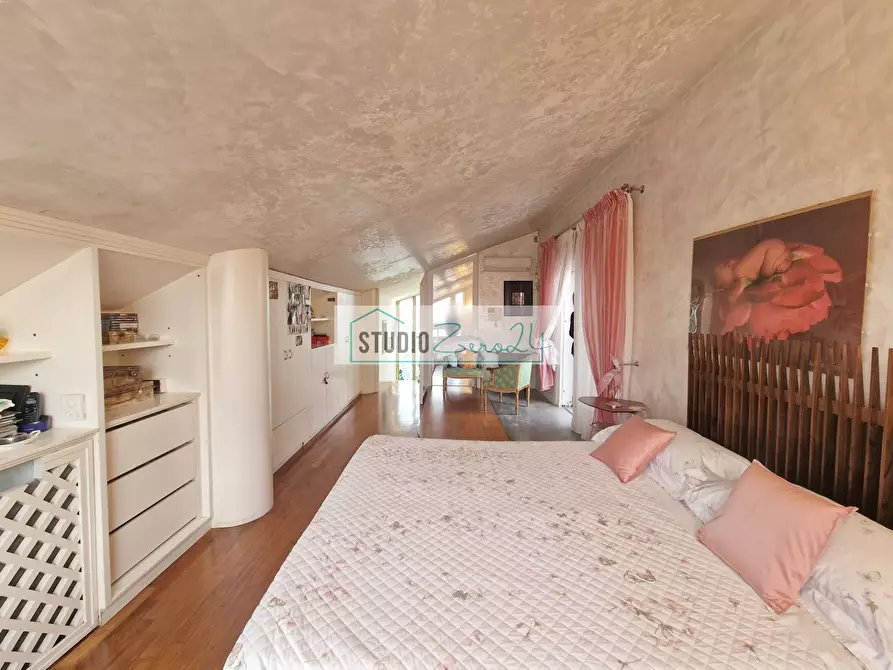 Immagine 64 di Villa in vendita  in Via garibaldi a Camaiore