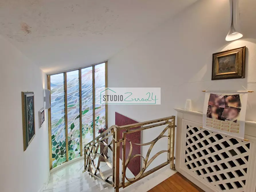 Immagine 65 di Villa in vendita  in Via garibaldi a Camaiore