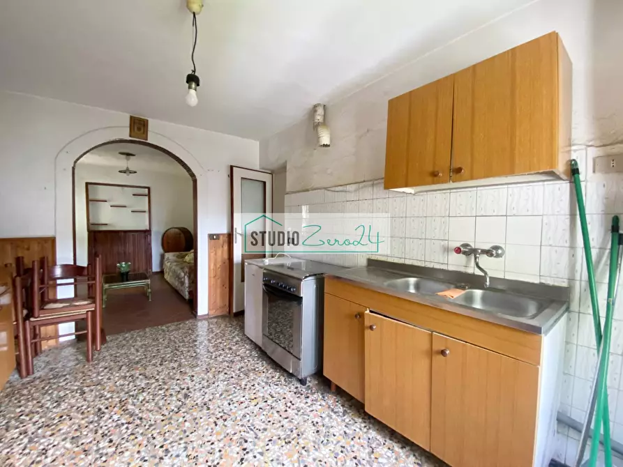 Immagine 28 di Appartamento in vendita  in via gattarella 115 a Camaiore