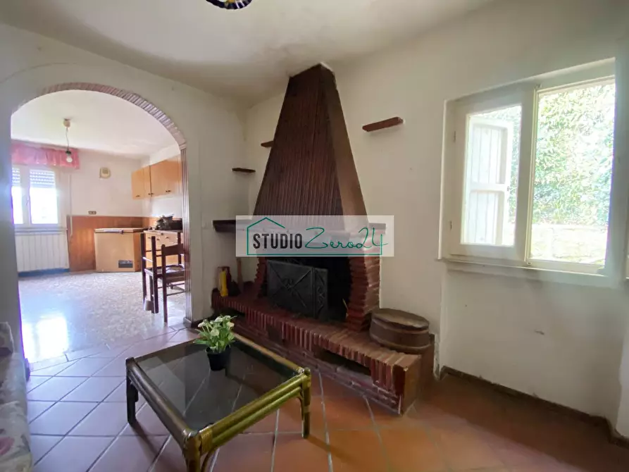 Immagine 33 di Appartamento in vendita  in via gattarella 115 a Camaiore