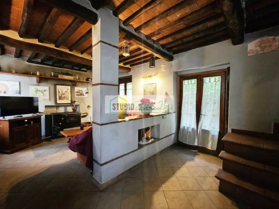 Immagine 5 di Casa indipendente in vendita  in via di Trescolli 15 a Camaiore