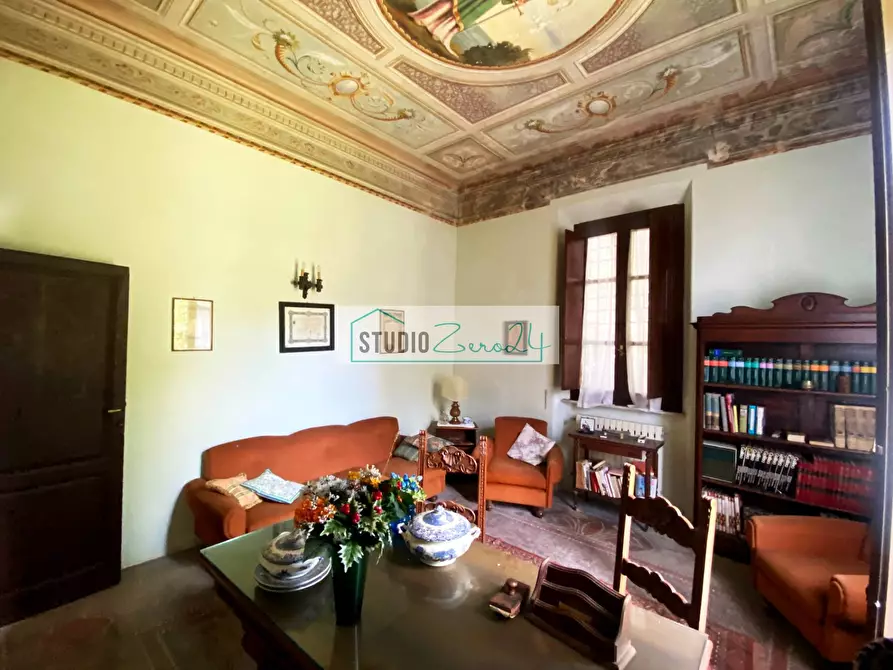 Immagine 6 di Villa in vendita  in via della costa 50 a Camaiore