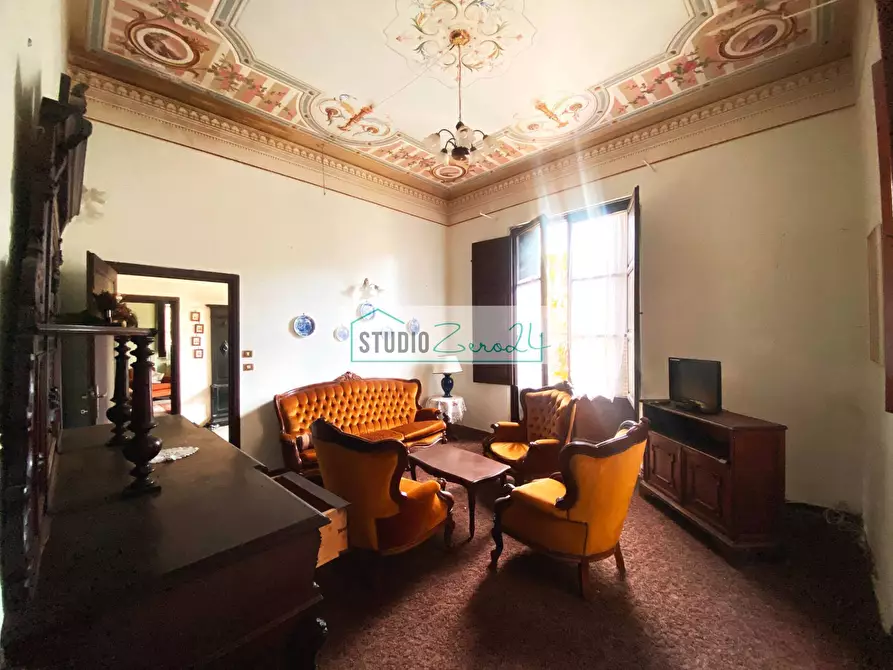 Immagine 13 di Villa in vendita  in via della costa 50 a Camaiore