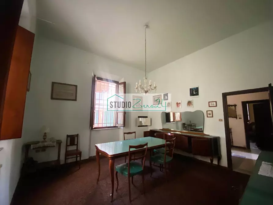 Immagine 15 di Villa in vendita  in via della costa 50 a Camaiore