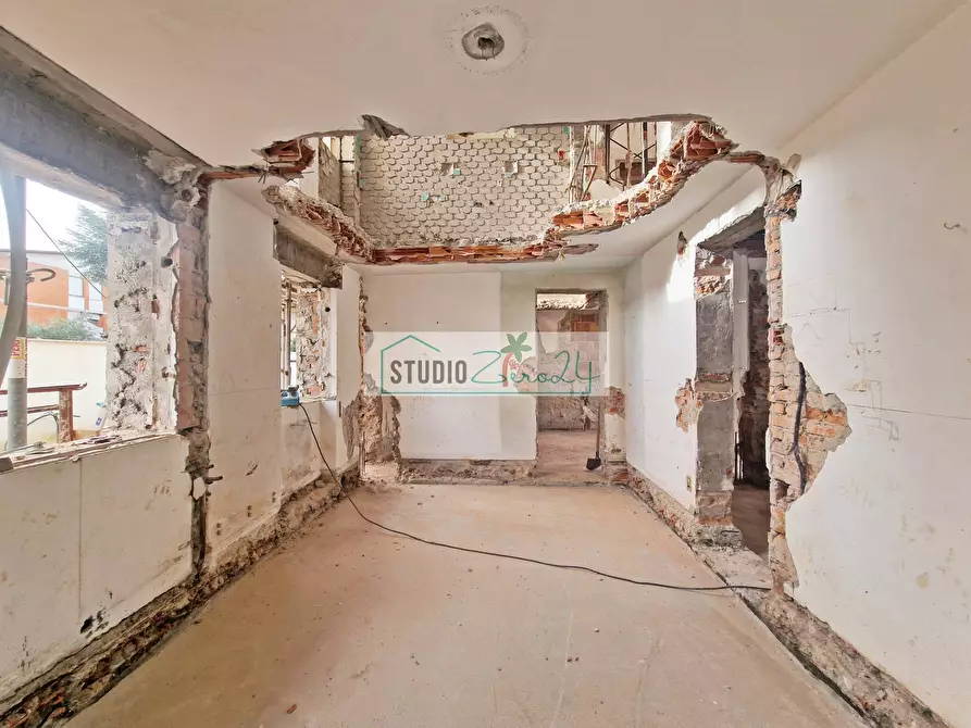 Immagine 7 di Casa semindipendente in vendita  a Camaiore