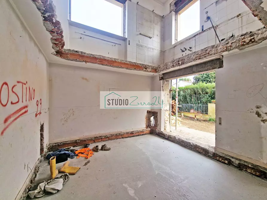 Immagine 8 di Casa semindipendente in vendita  a Camaiore