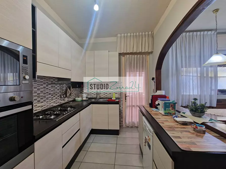 Immagine 16 di Appartamento in vendita  a Camaiore