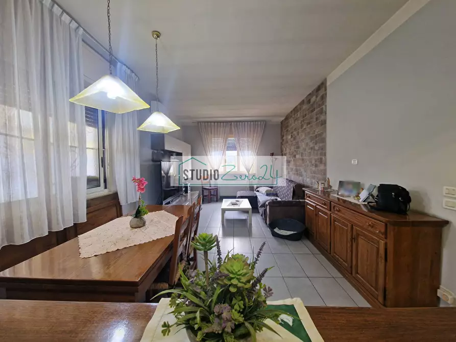 Immagine 19 di Appartamento in vendita  a Camaiore