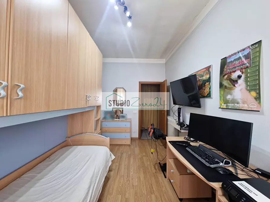 Immagine 29 di Appartamento in vendita  a Camaiore