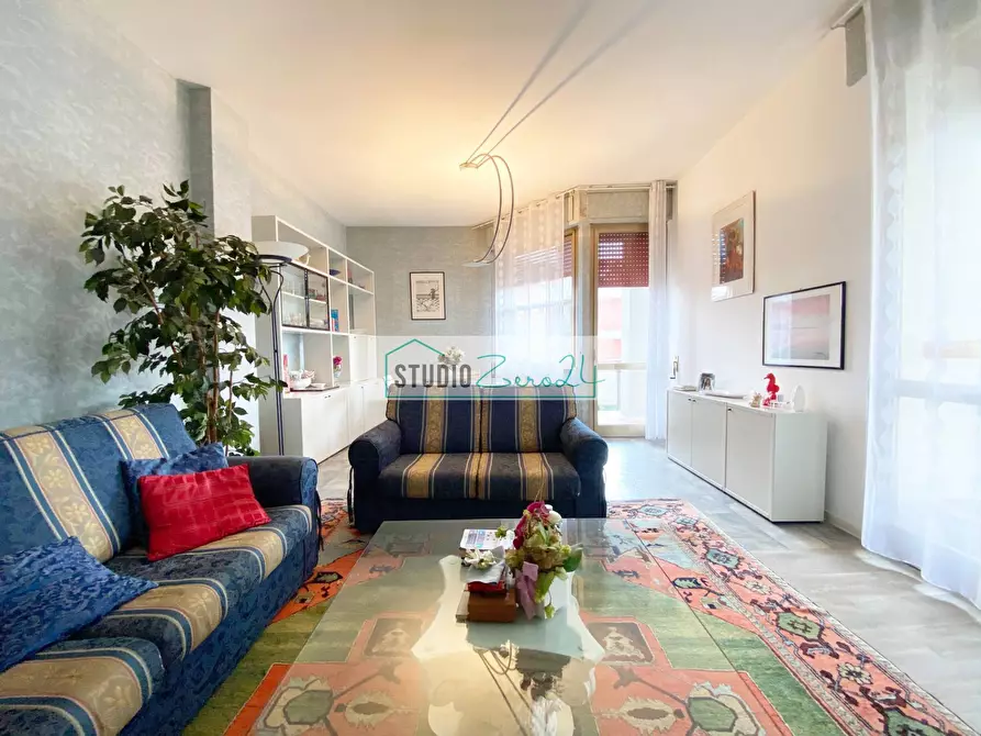 Immagine 1 di Appartamento in vendita  in via Abetone 58 a Camaiore