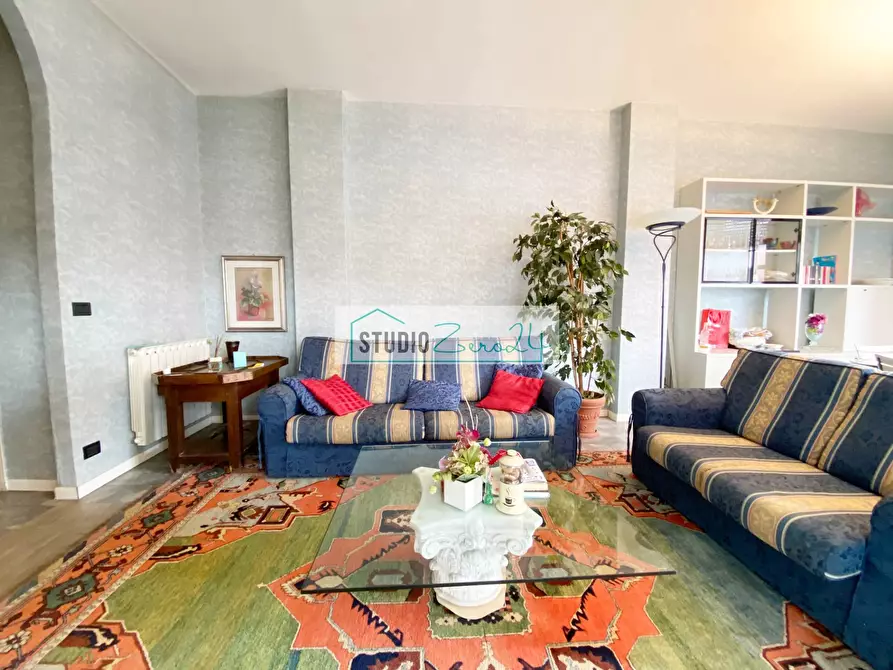 Immagine 3 di Appartamento in vendita  in via Abetone 58 a Camaiore