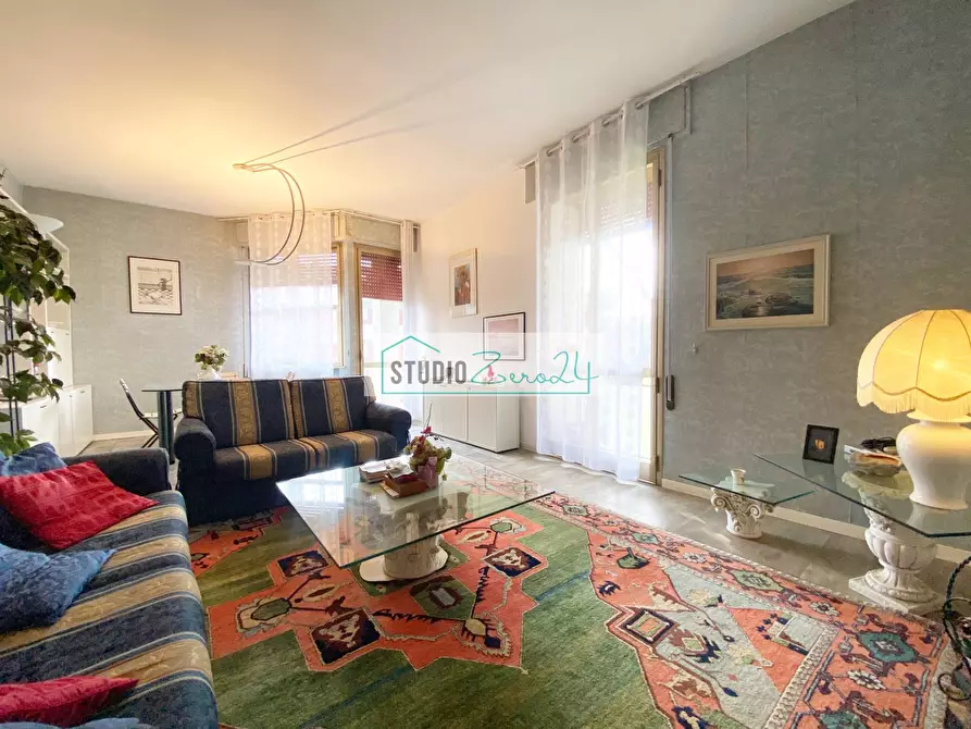 Immagine 7 di Appartamento in vendita  in via Abetone 58 a Camaiore