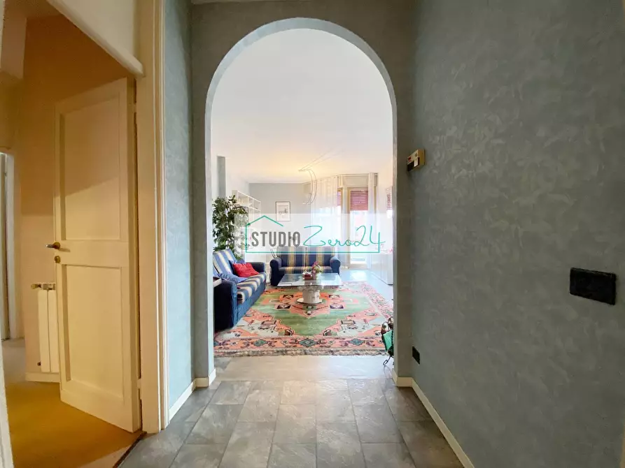 Immagine 8 di Appartamento in vendita  in via Abetone 58 a Camaiore