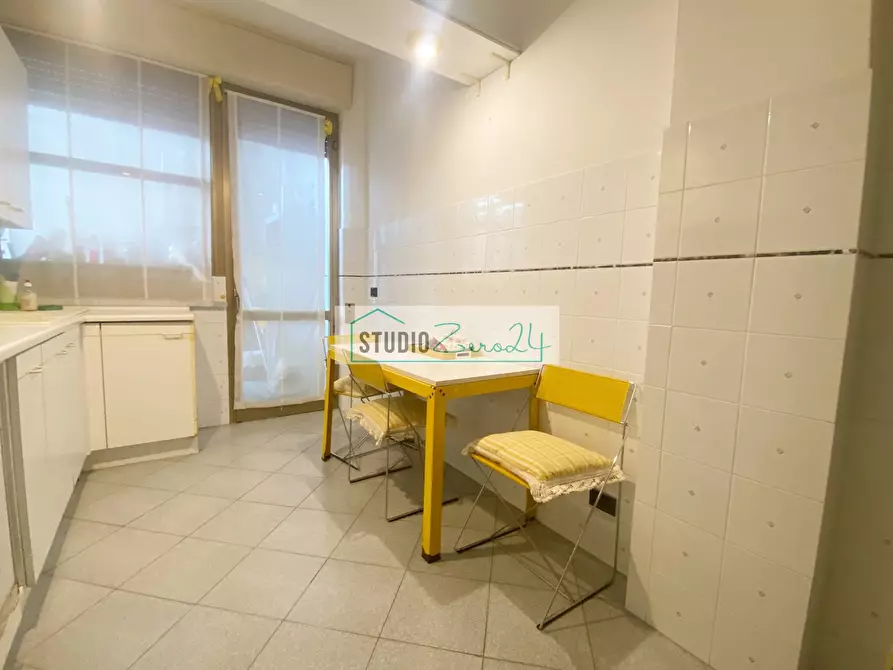 Immagine 12 di Appartamento in vendita  in via Abetone 58 a Camaiore