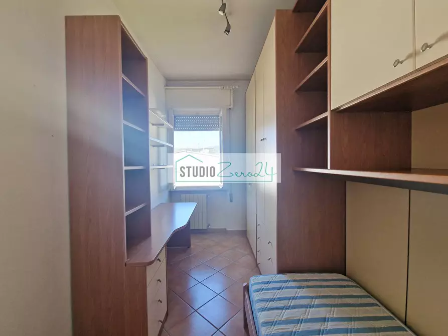 Immagine 23 di Casa semindipendente in vendita  in via Marconi a Camaiore