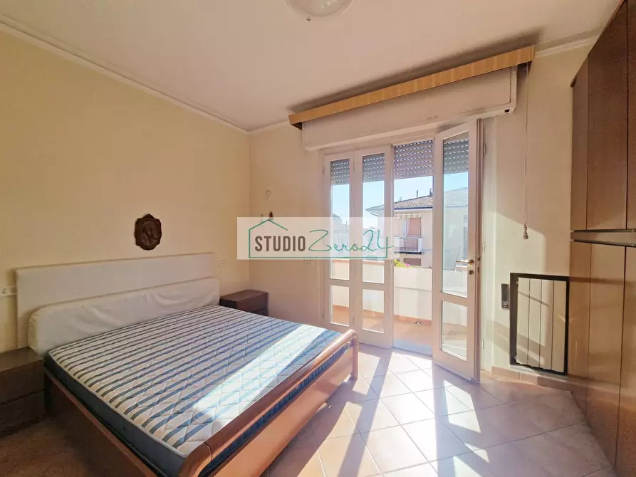 Immagine 25 di Casa semindipendente in vendita  in via Marconi a Camaiore