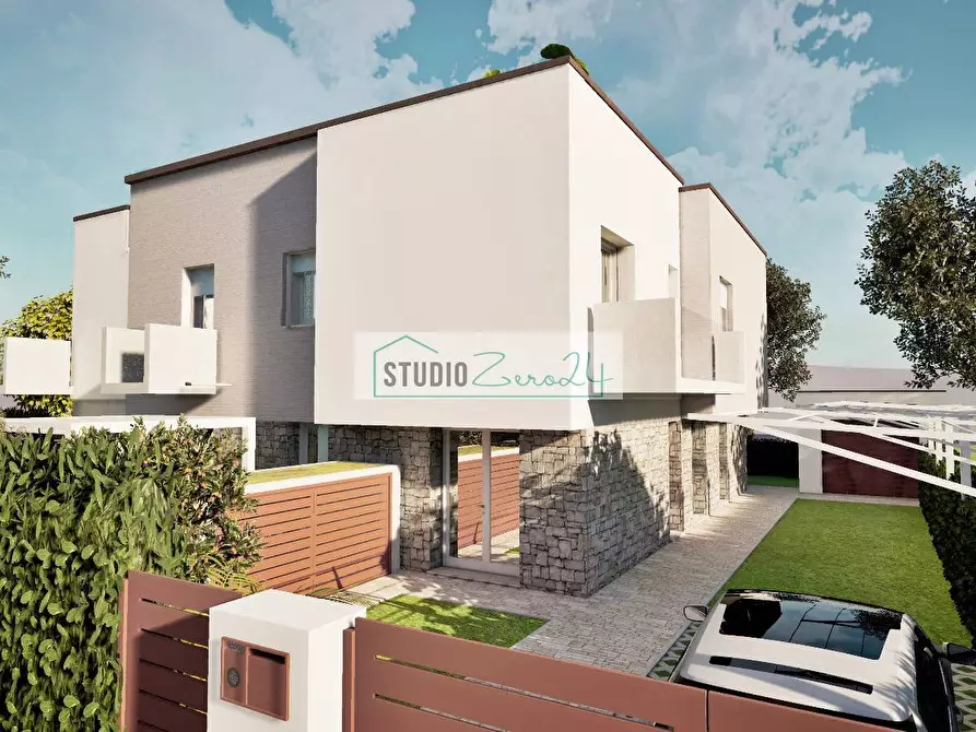 Immagine 8 di Casa semindipendente in vendita  a Camaiore