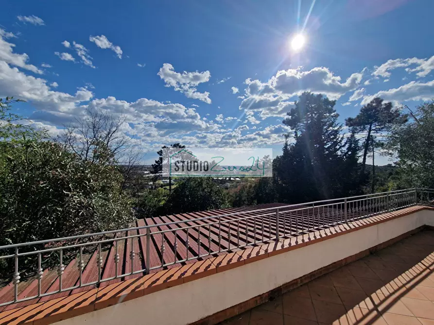 Immagine 12 di Villa in vendita  in Via del Pezzigno 15 a Camaiore