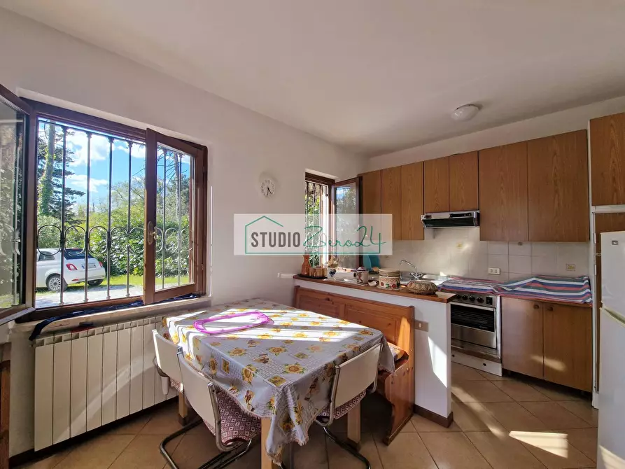 Immagine 16 di Villa in vendita  in Via del Pezzigno 15 a Camaiore